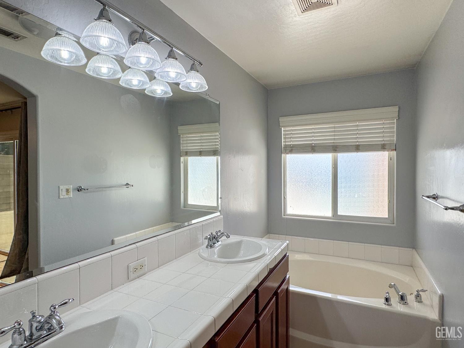13307 Cheyenne Mountain Drive — photo 17