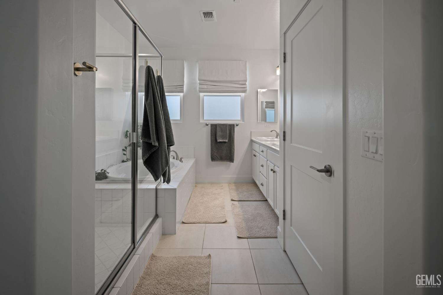 14912 Rutherford Park Avenue — photo 46