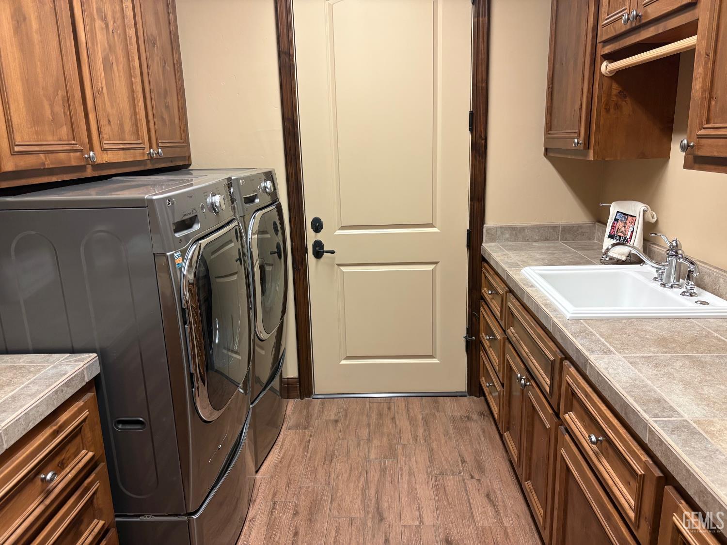 2406 Brighton Park Drive — photo 16