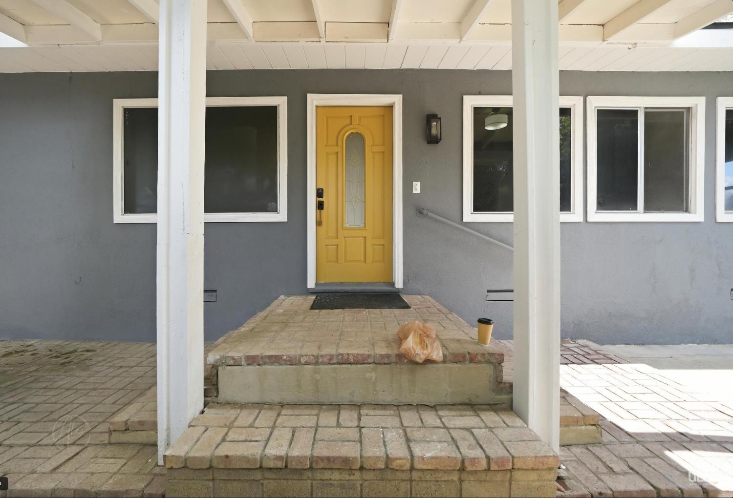 3025 Peerless Avenue — photo 3