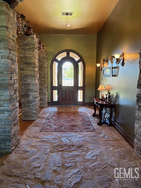 2406 Brighton Park Drive — photo 3