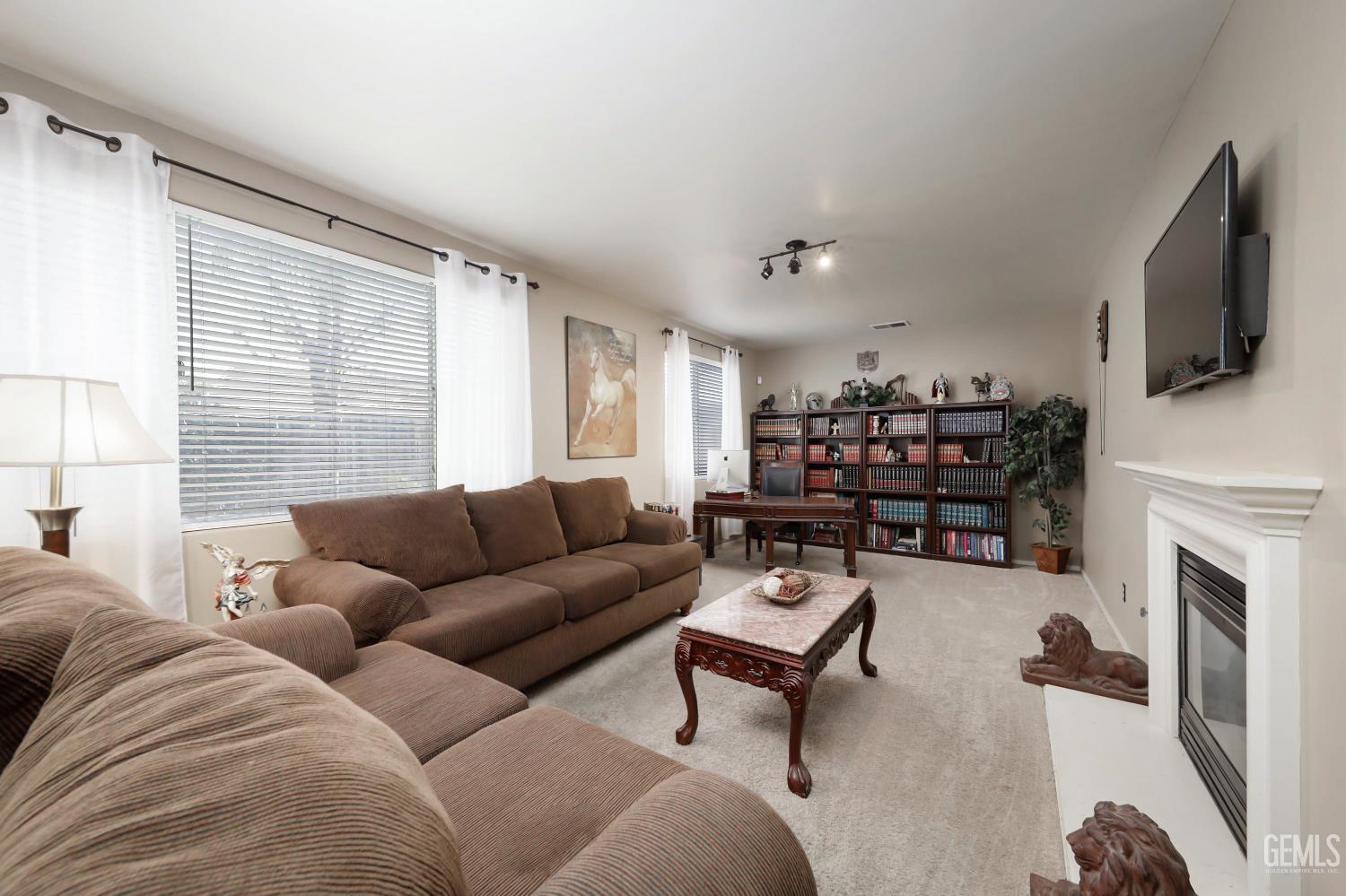 3122 campfire Drive — photo 10