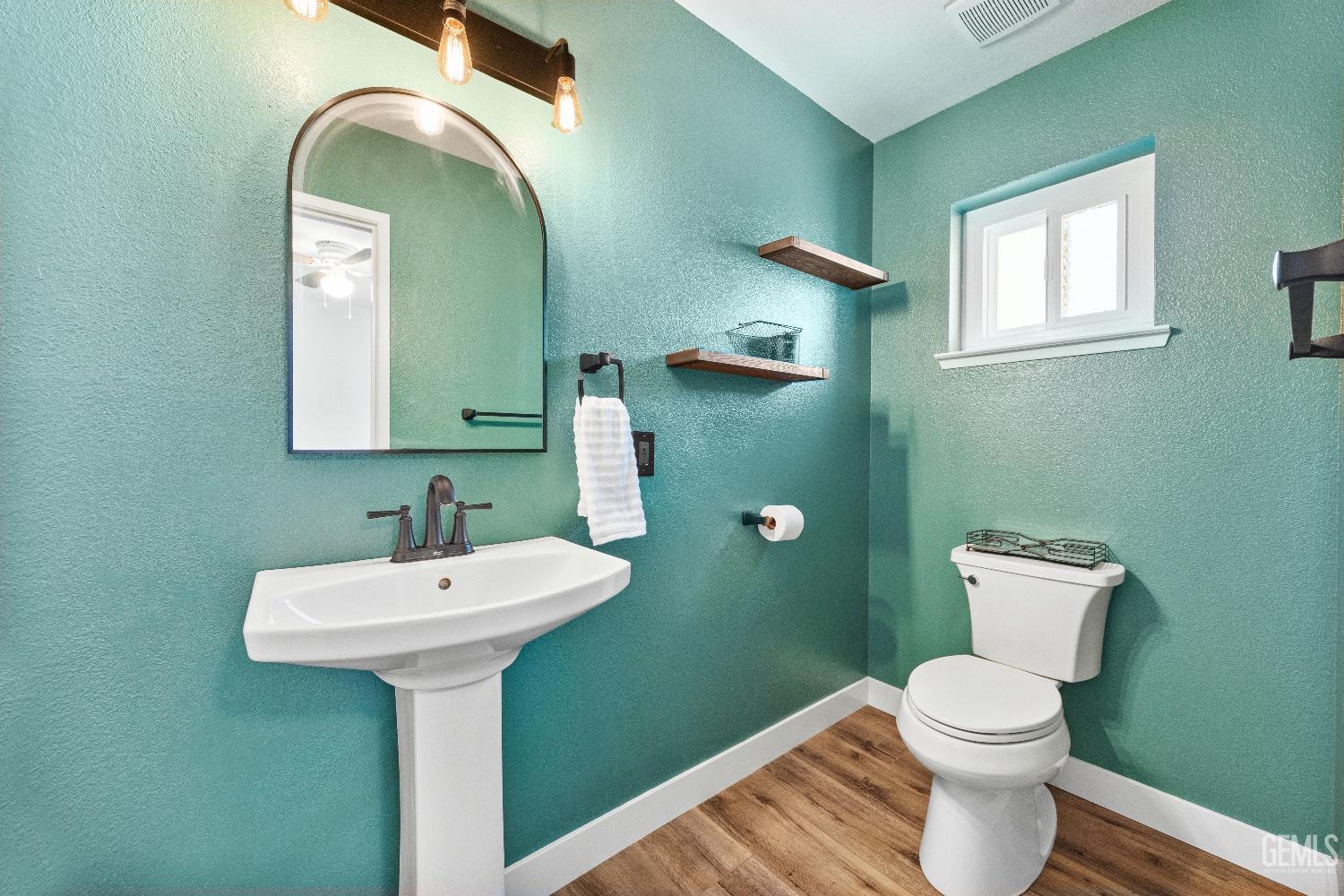 22810 Tom Court — photo 33