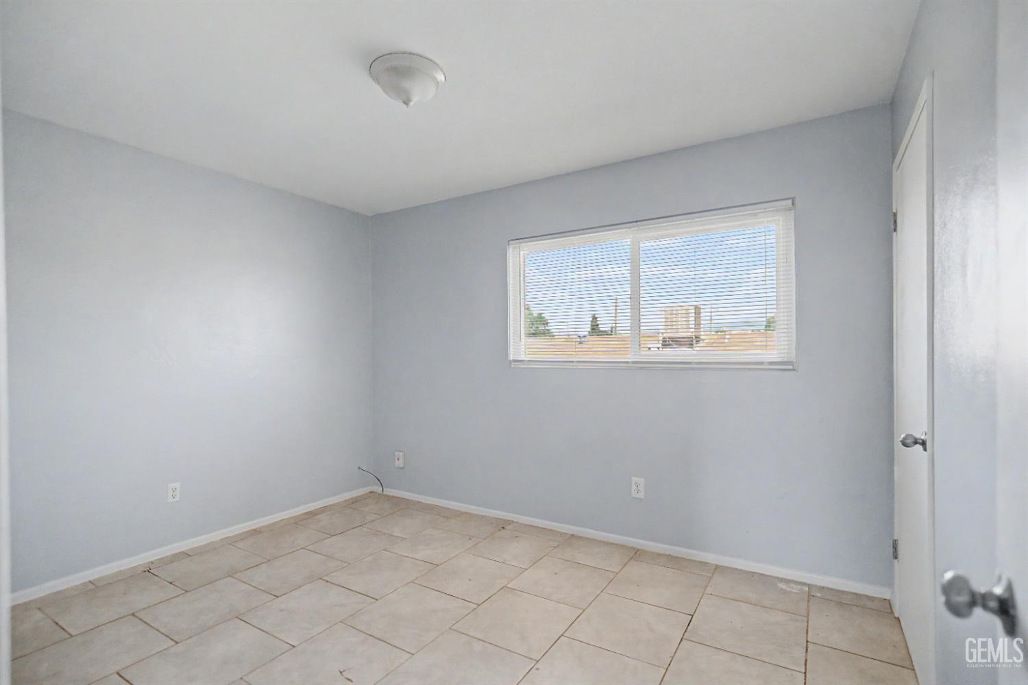 132 Warren Avenue — photo 11