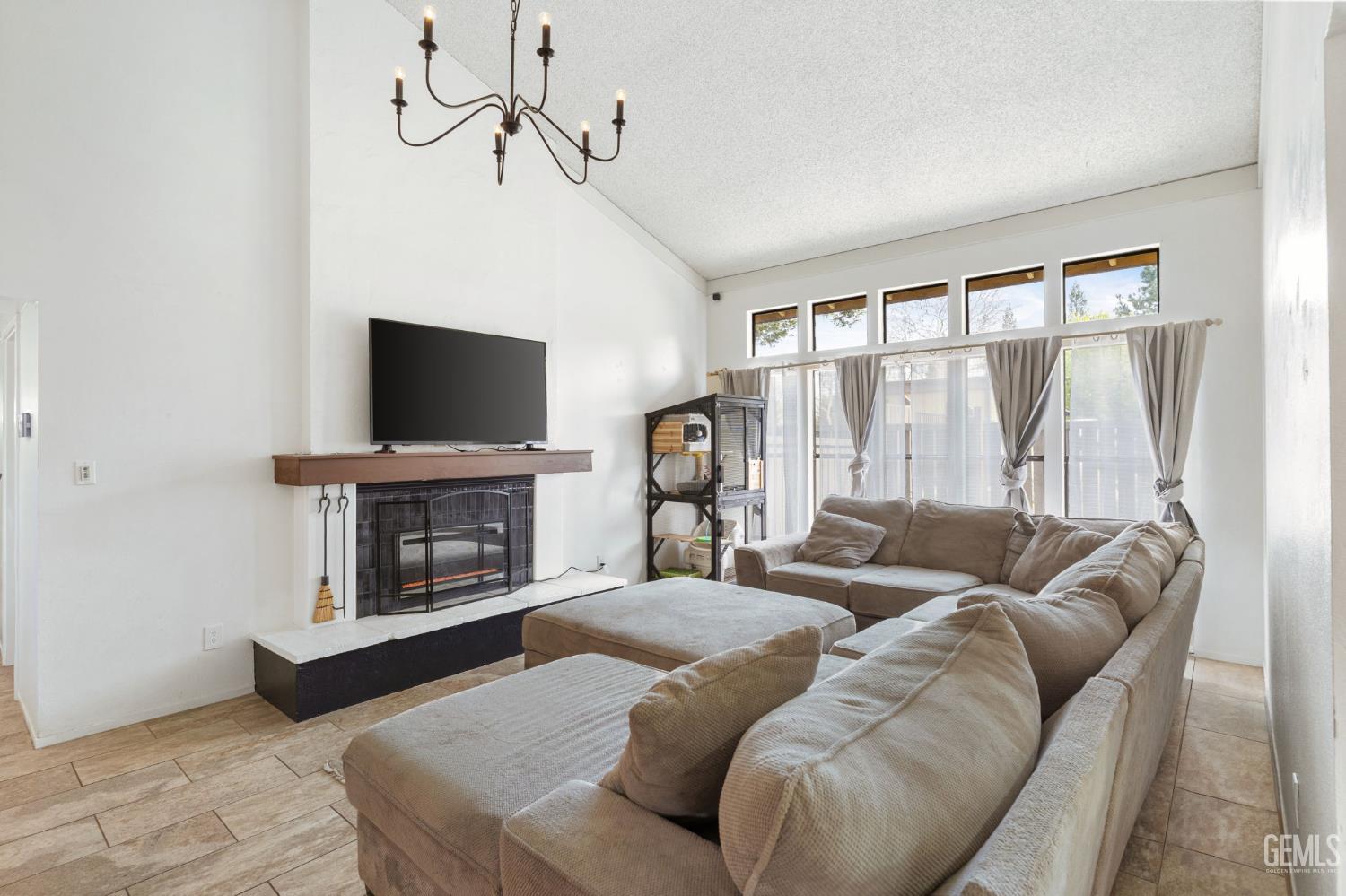 11938 Laver Court — photo 13