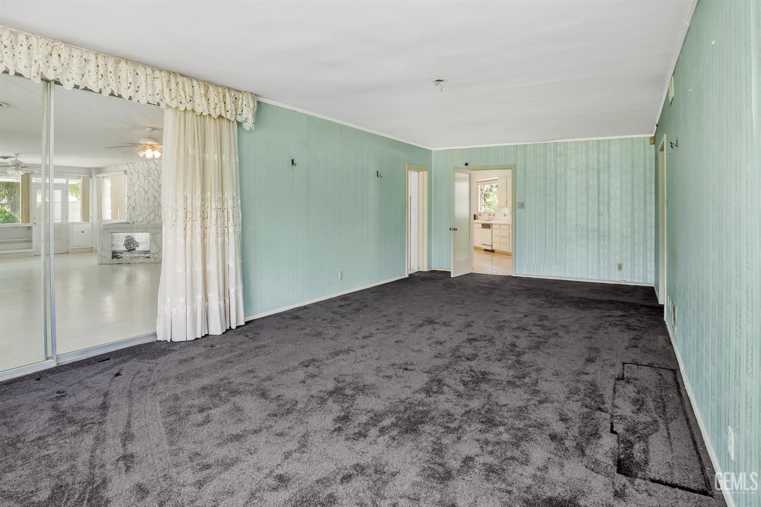 1942 Terrace Way — photo 15