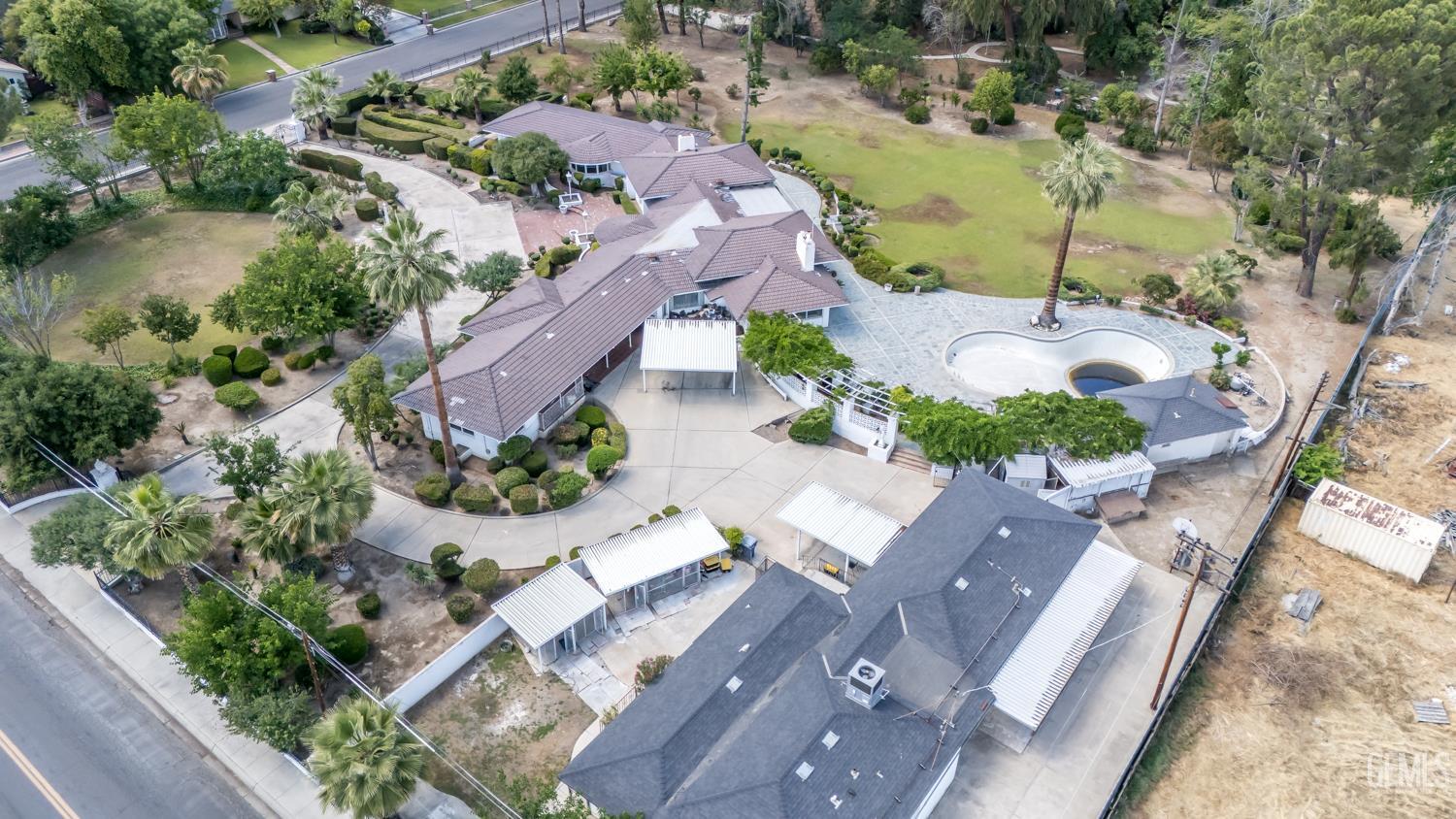 1942 Terrace Way — photo 11