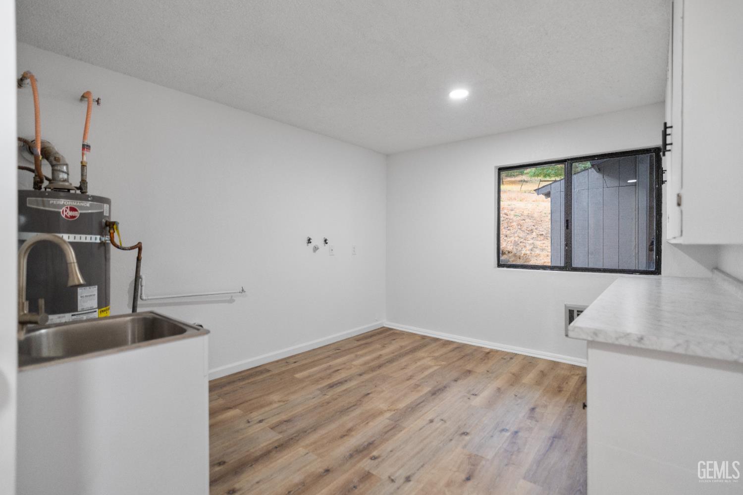 24501 Pueblo Court — photo 44