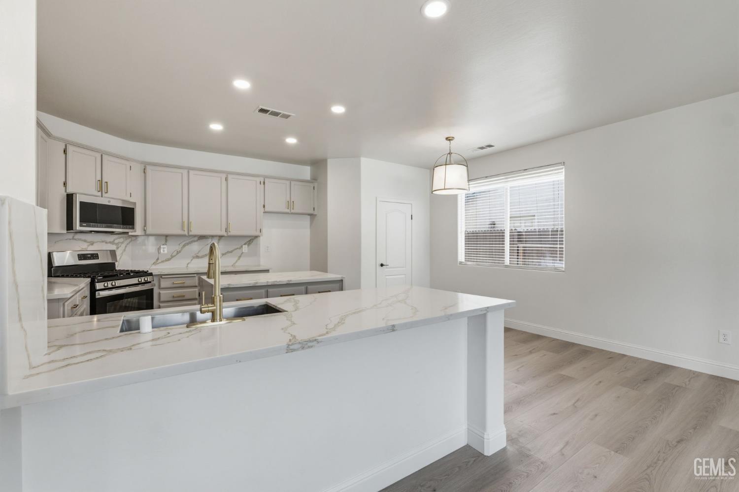 5118 Vista Del Mar Avenue — photo 21