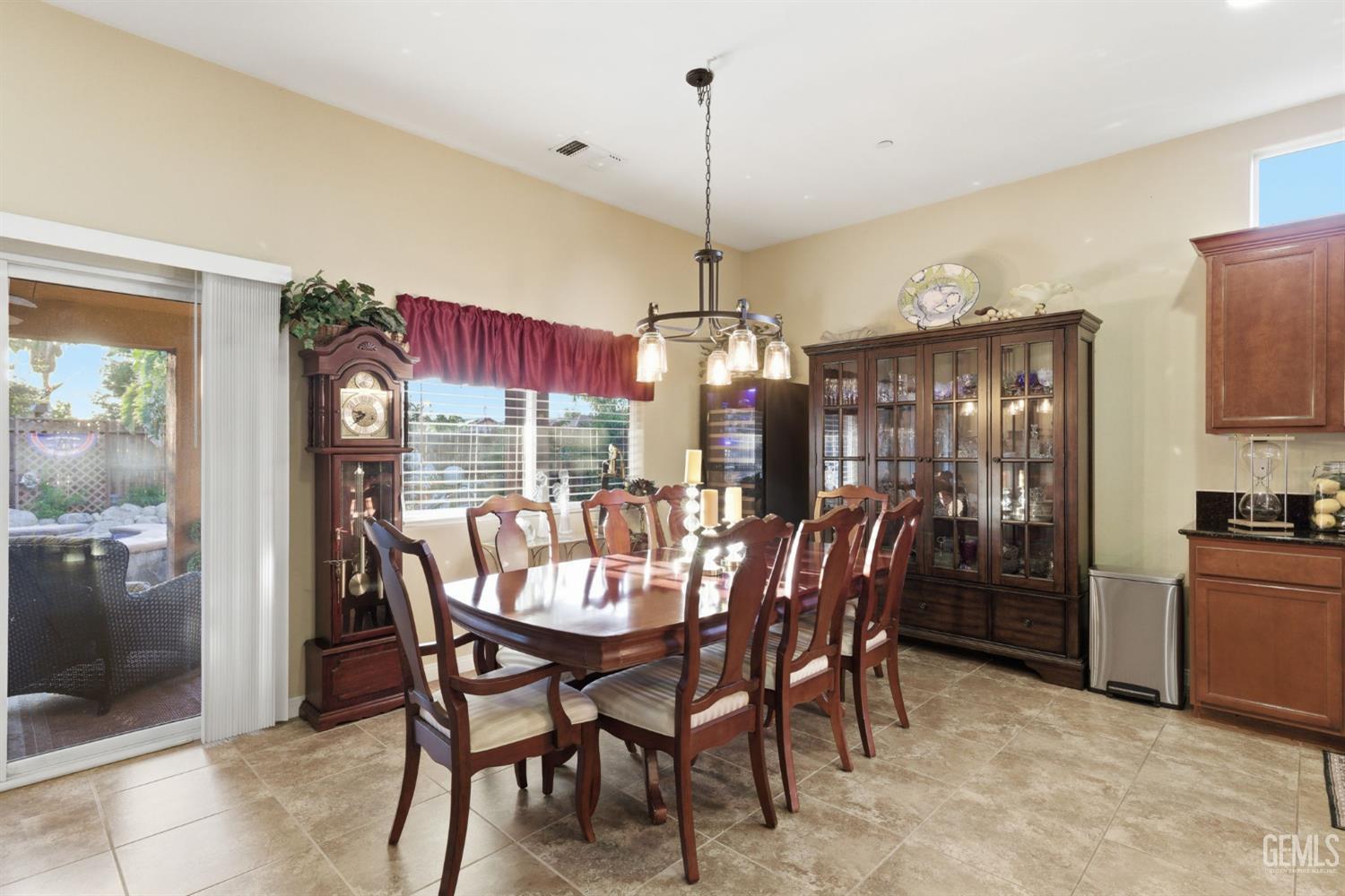 7101 Pine Flat Drive — photo 16