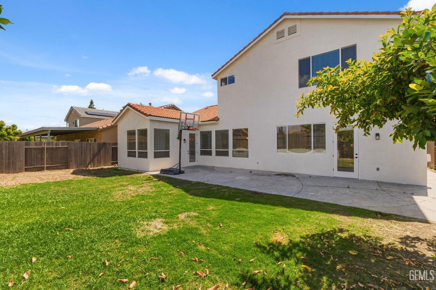 5118 Vista Del Mar Avenue — photo 49