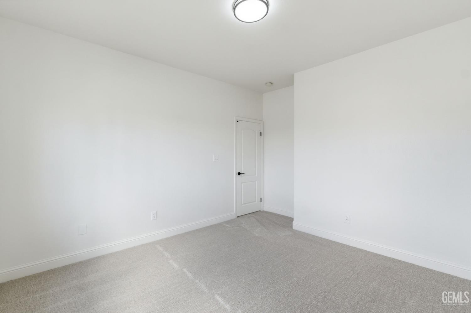 5118 Vista Del Mar Avenue — photo 37