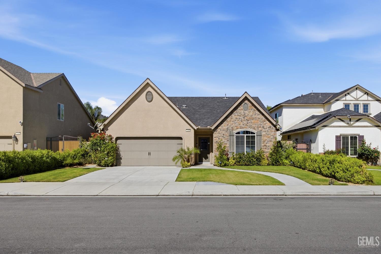 7209 Rochester Court — photo 3