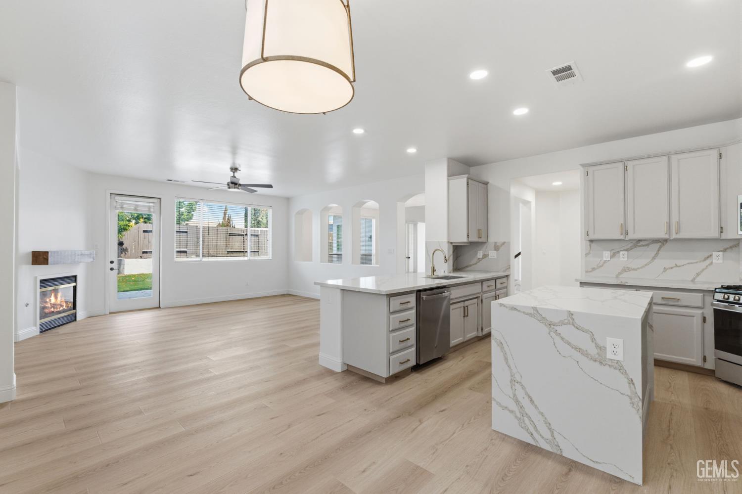 5118 Vista Del Mar Avenue — photo 23