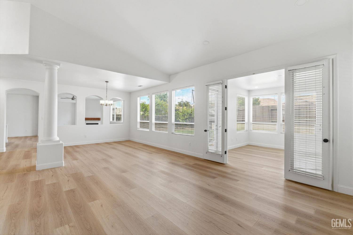 5118 Vista Del Mar Avenue — photo 8