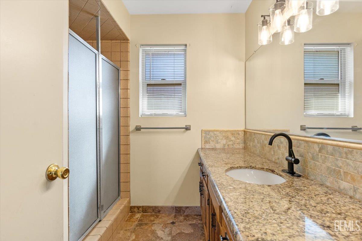 22020 Westwood Boulevard — photo 21
