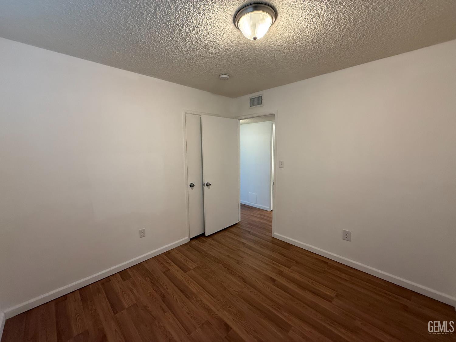 709 Castaic Avenue — photo 9