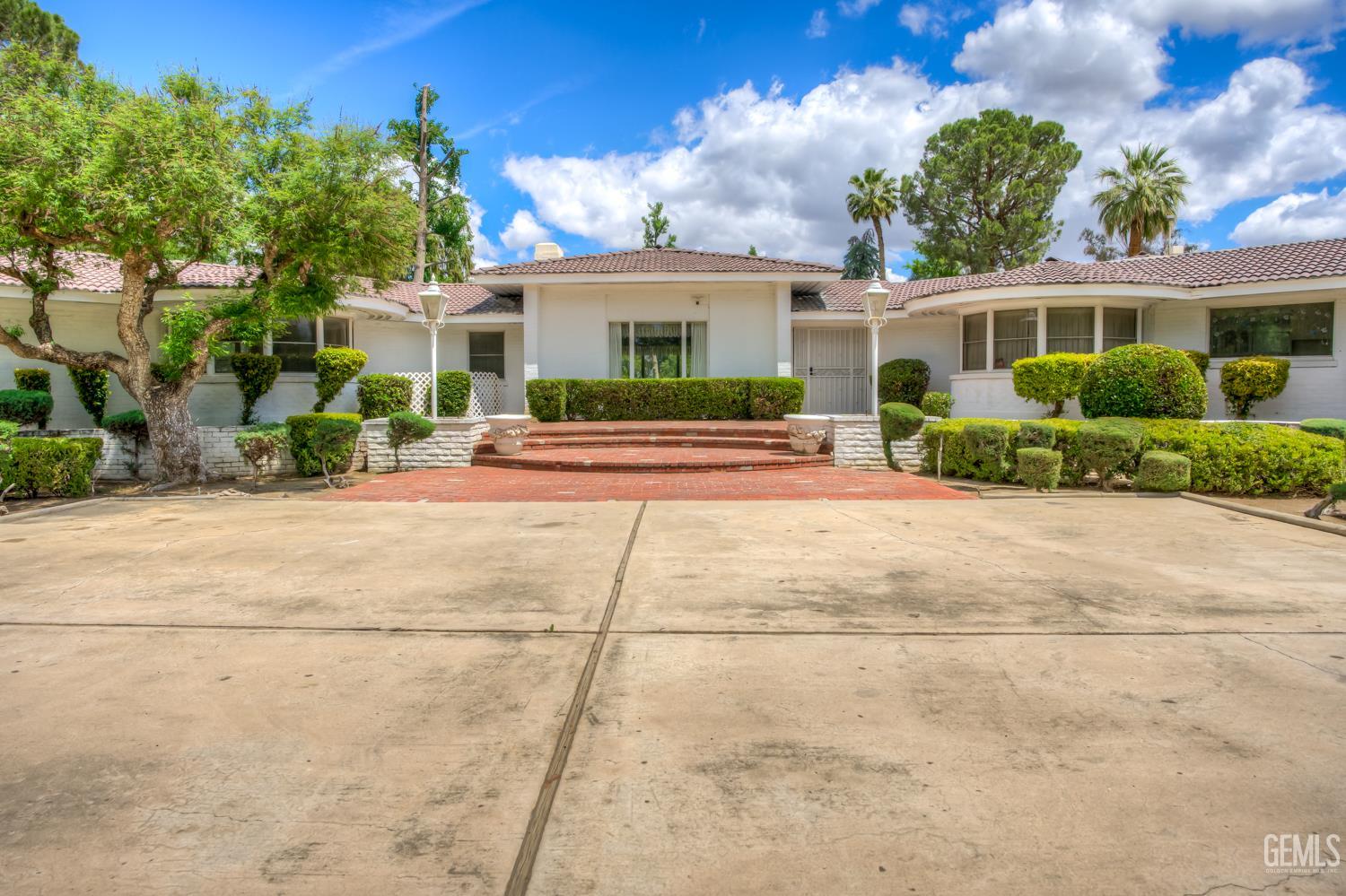 1942 Terrace Way — photo 4