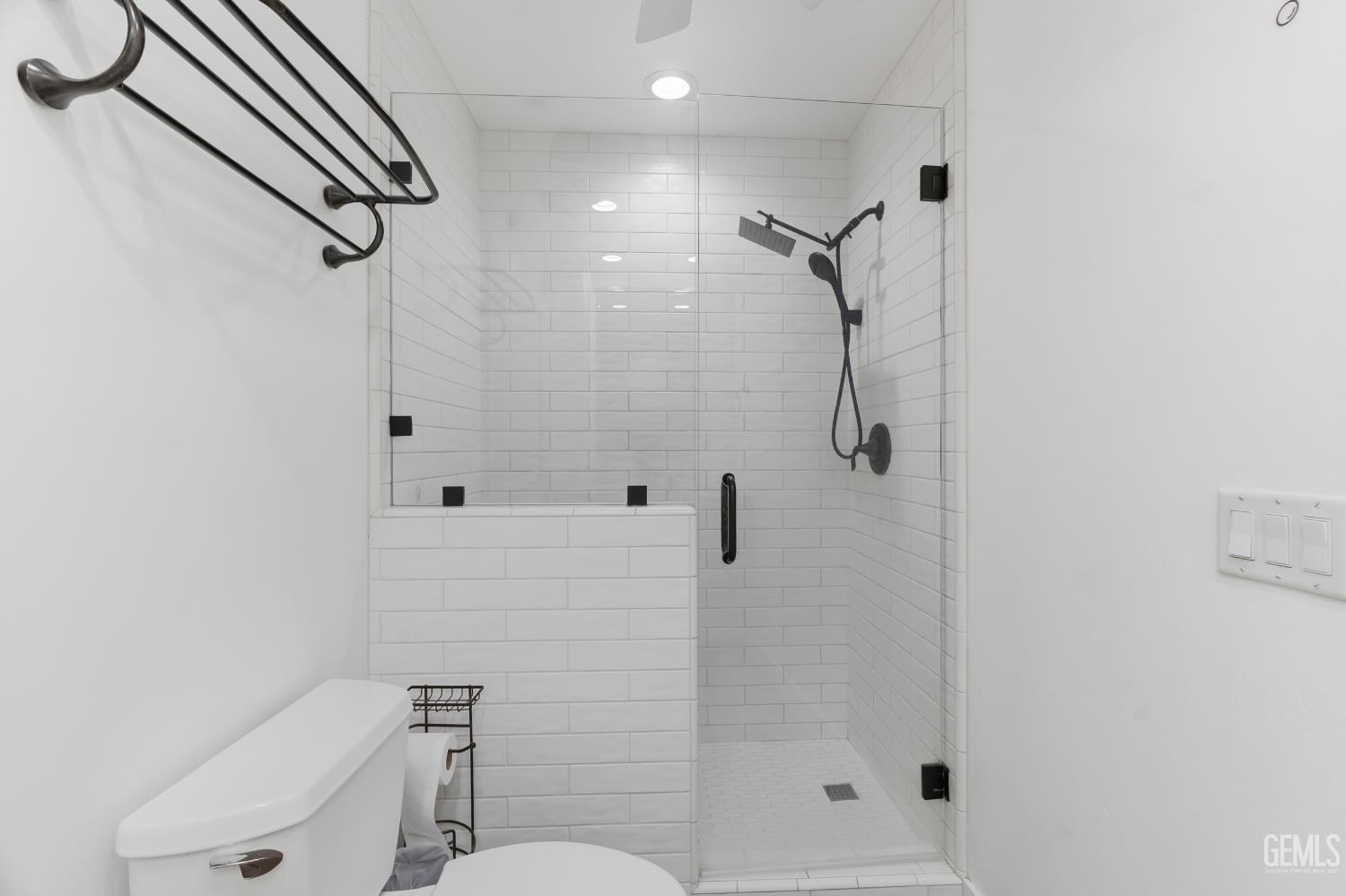 5818 Clear Valley Court — photo 23