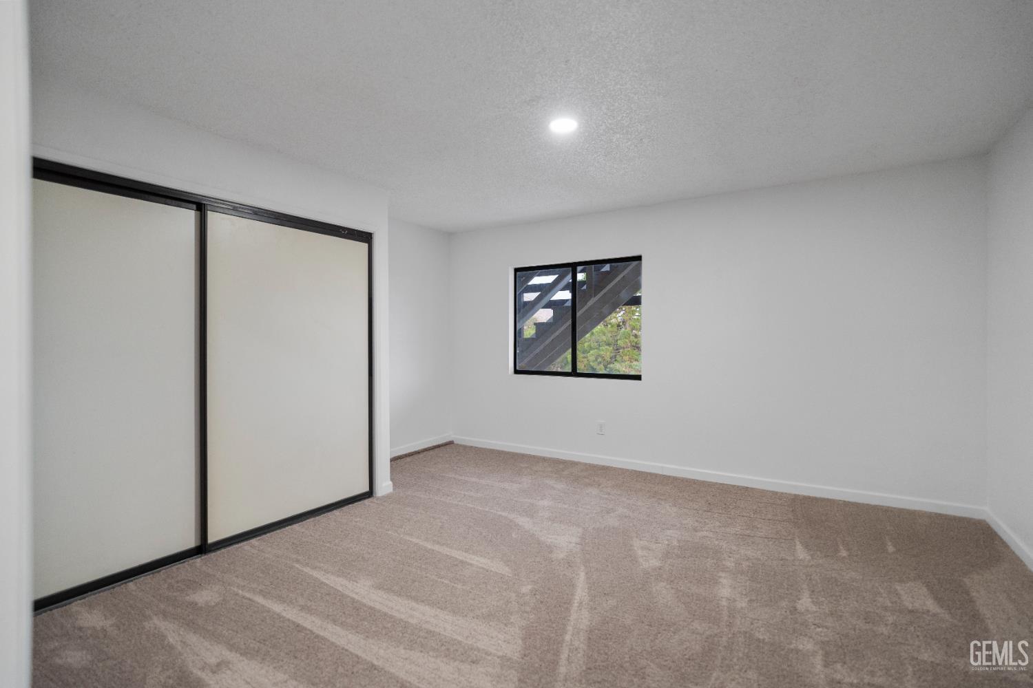 24501 Pueblo Court — photo 47
