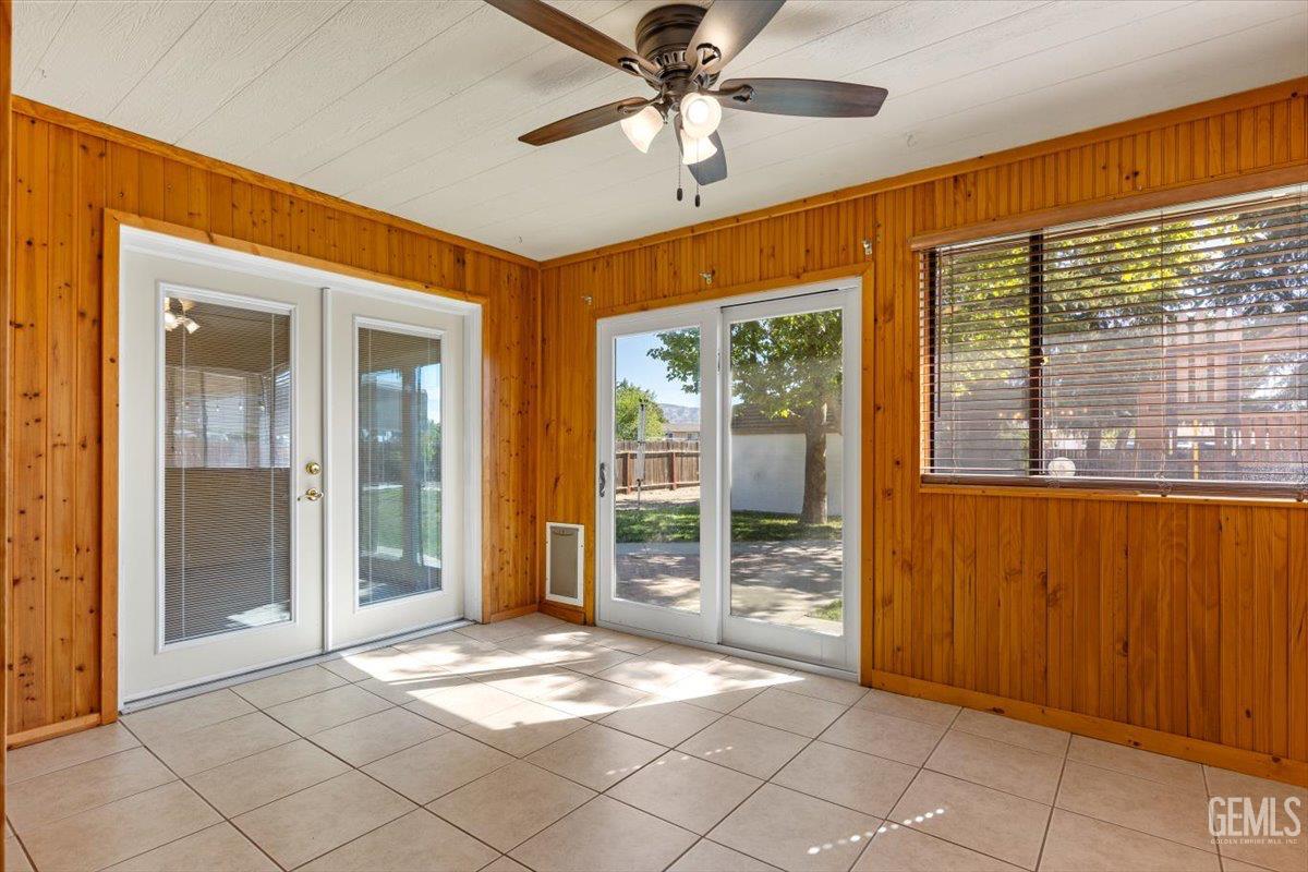 22020 Westwood Boulevard — photo 30