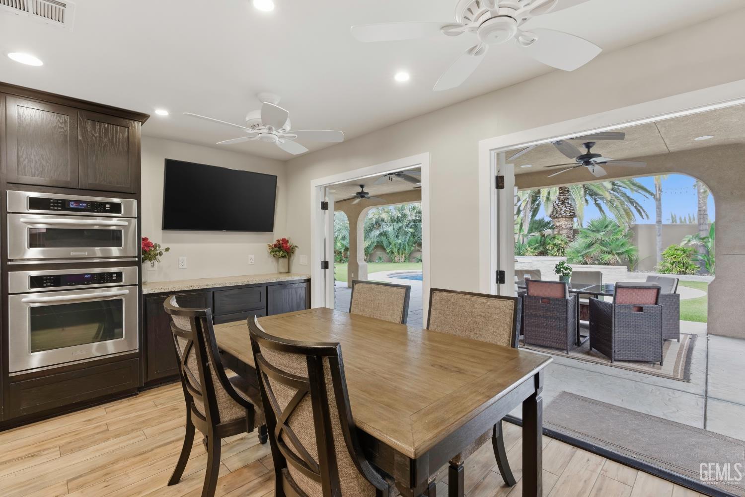 5818 Clear Valley Court — photo 16