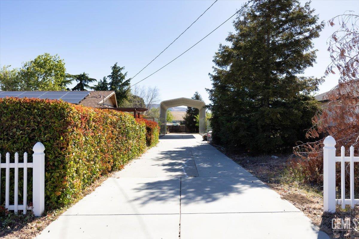 22020 Westwood Boulevard — photo 46