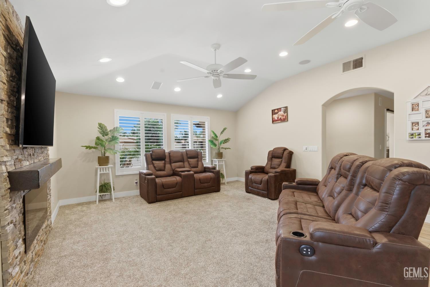 5818 Clear Valley Court — photo 6