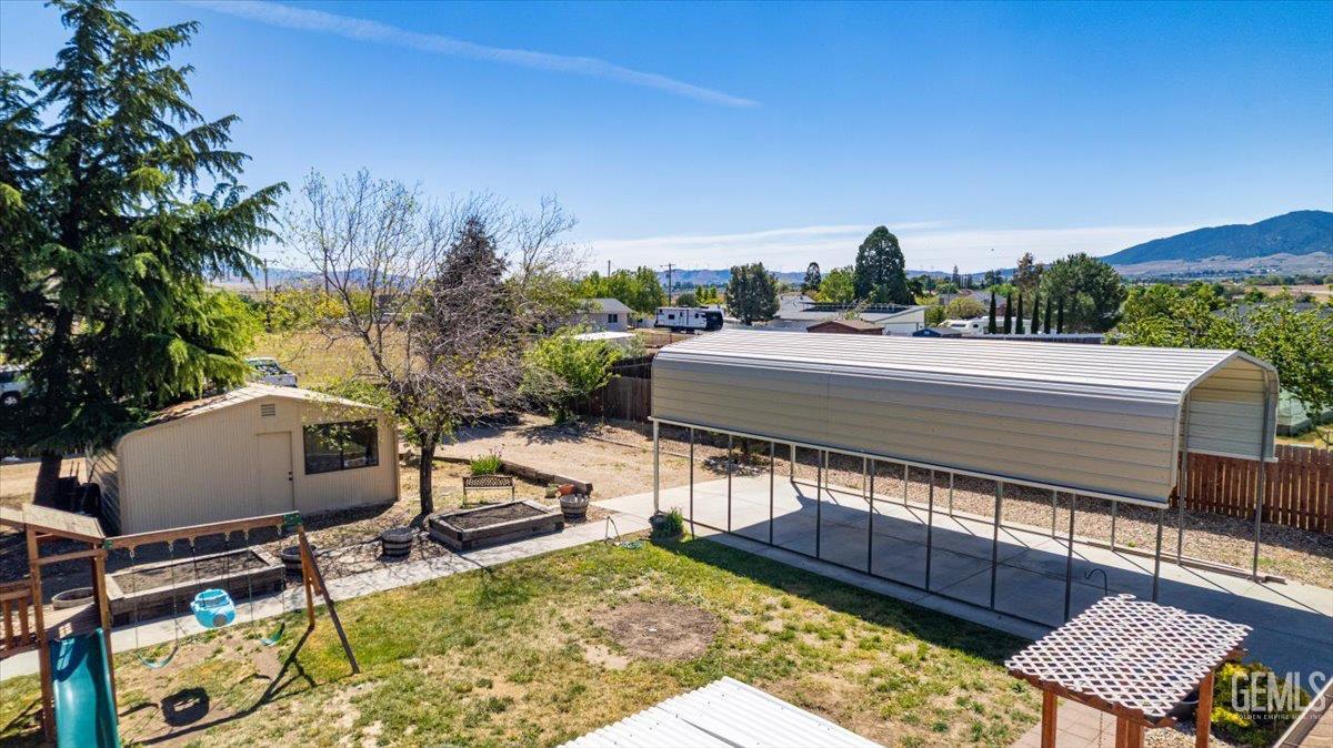 22020 Westwood Boulevard — photo 43