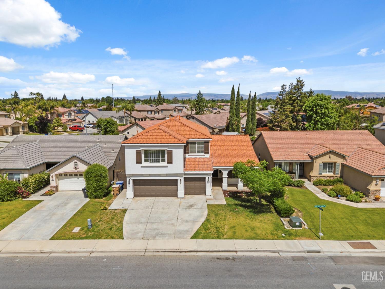 5118 Vista Del Mar Avenue — photo 53