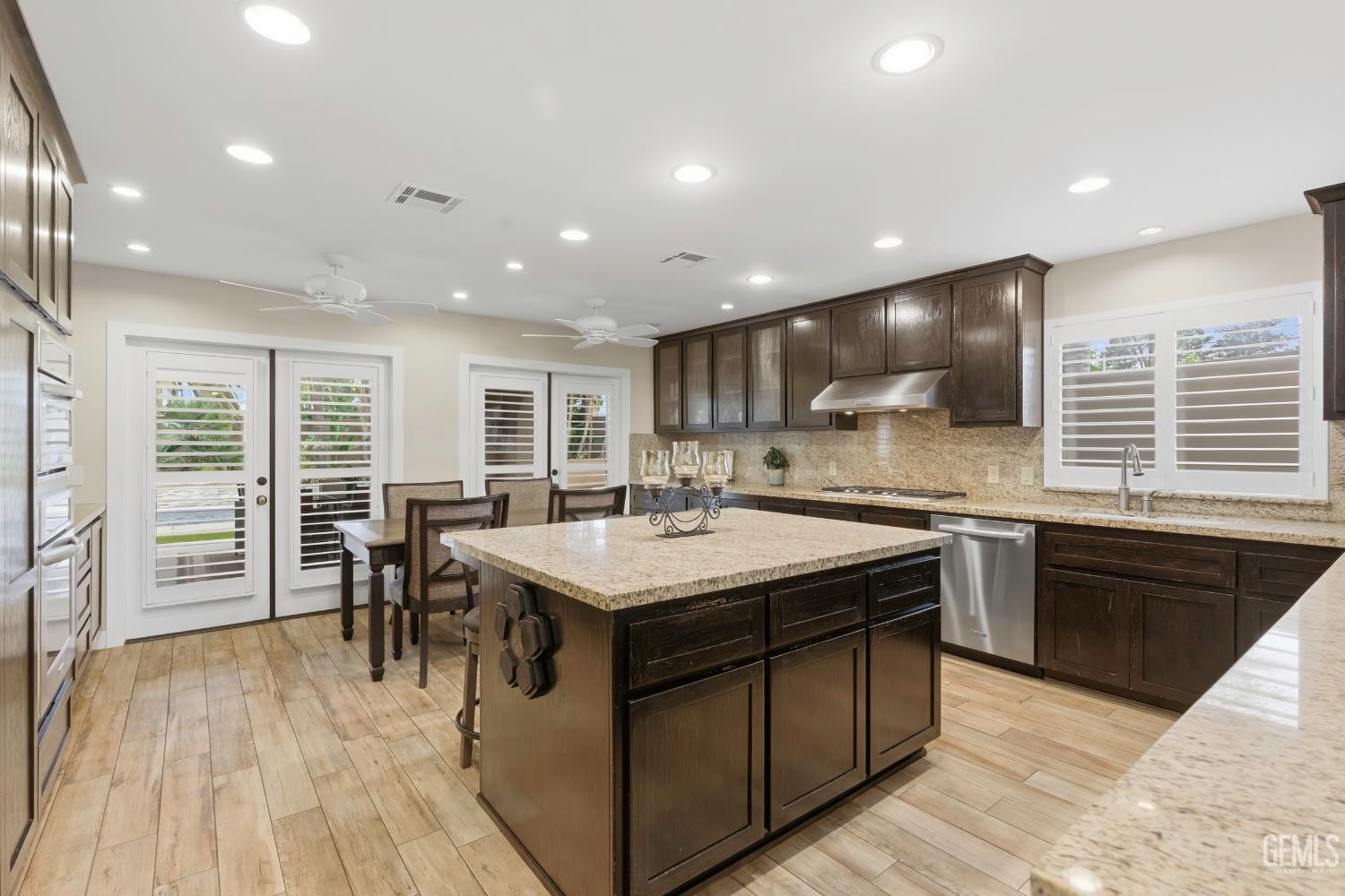 5818 Clear Valley Court — photo 11