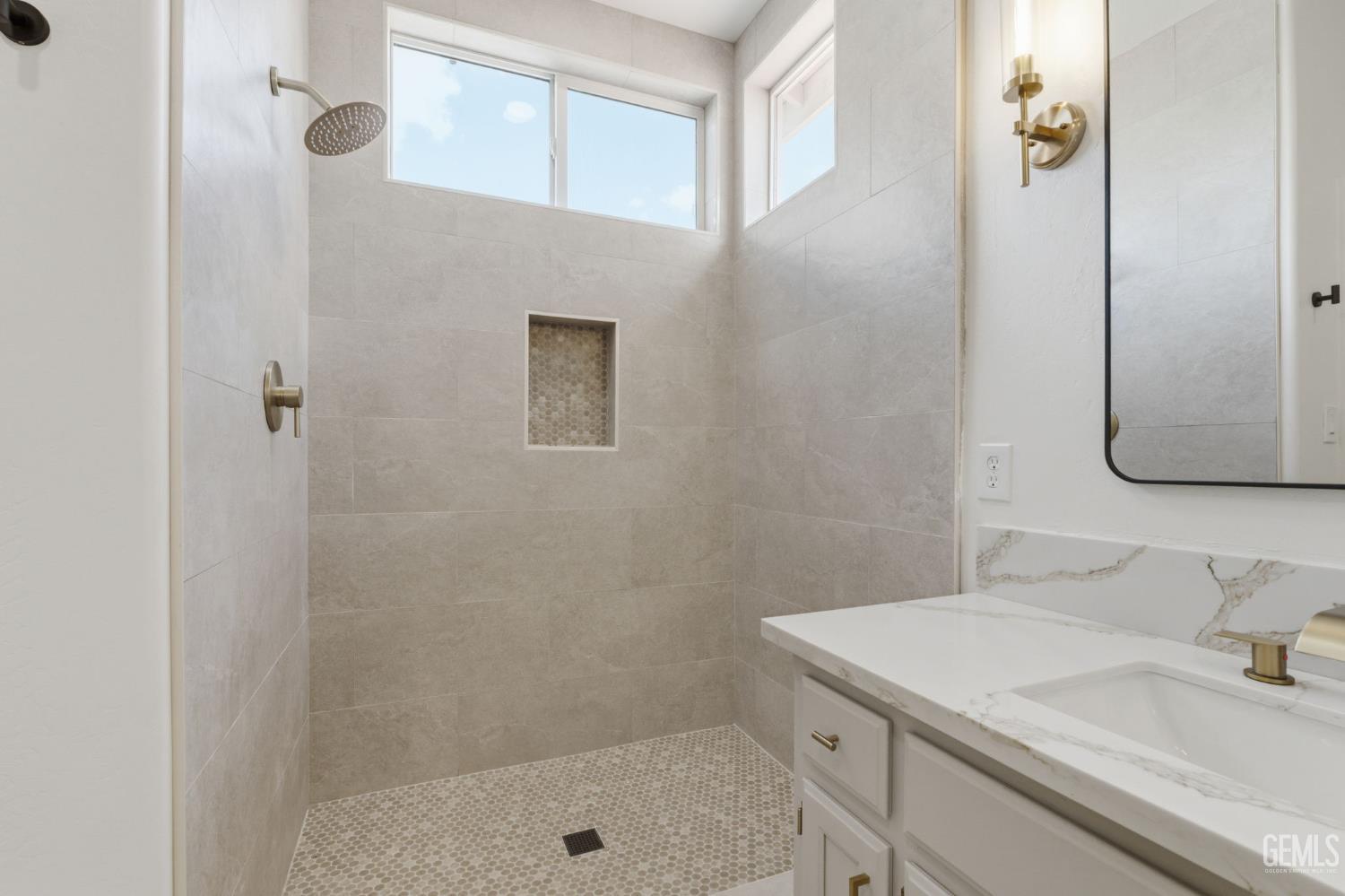 5118 Vista Del Mar Avenue — photo 44