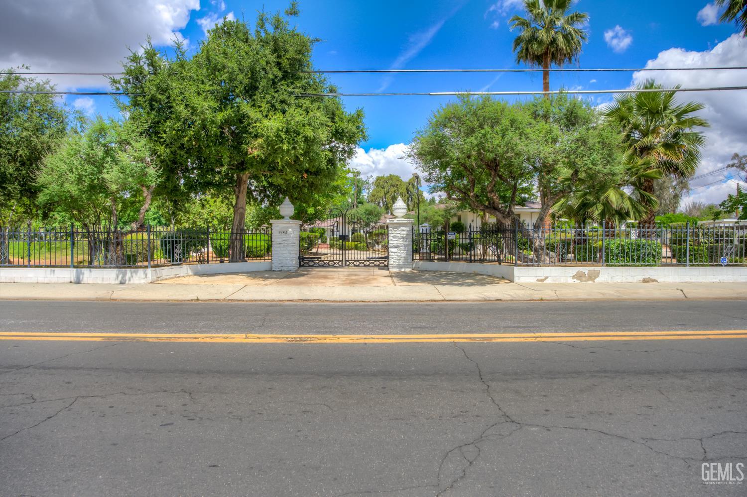 1942 Terrace Way — photo 9