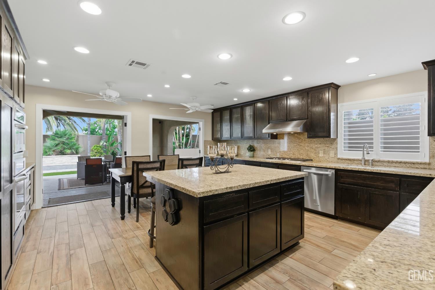 5818 Clear Valley Court — photo 12
