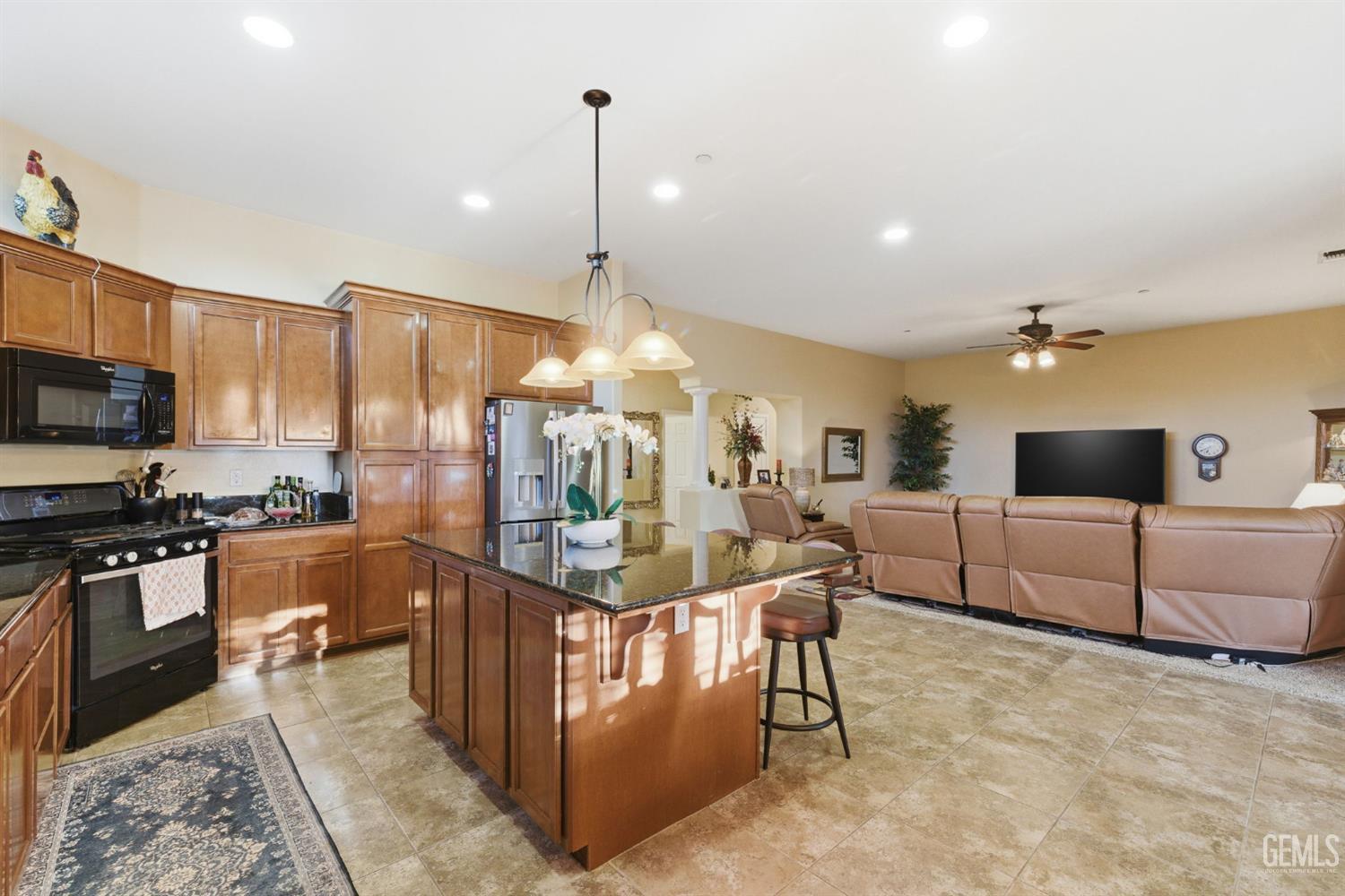 7101 Pine Flat Drive — photo 11