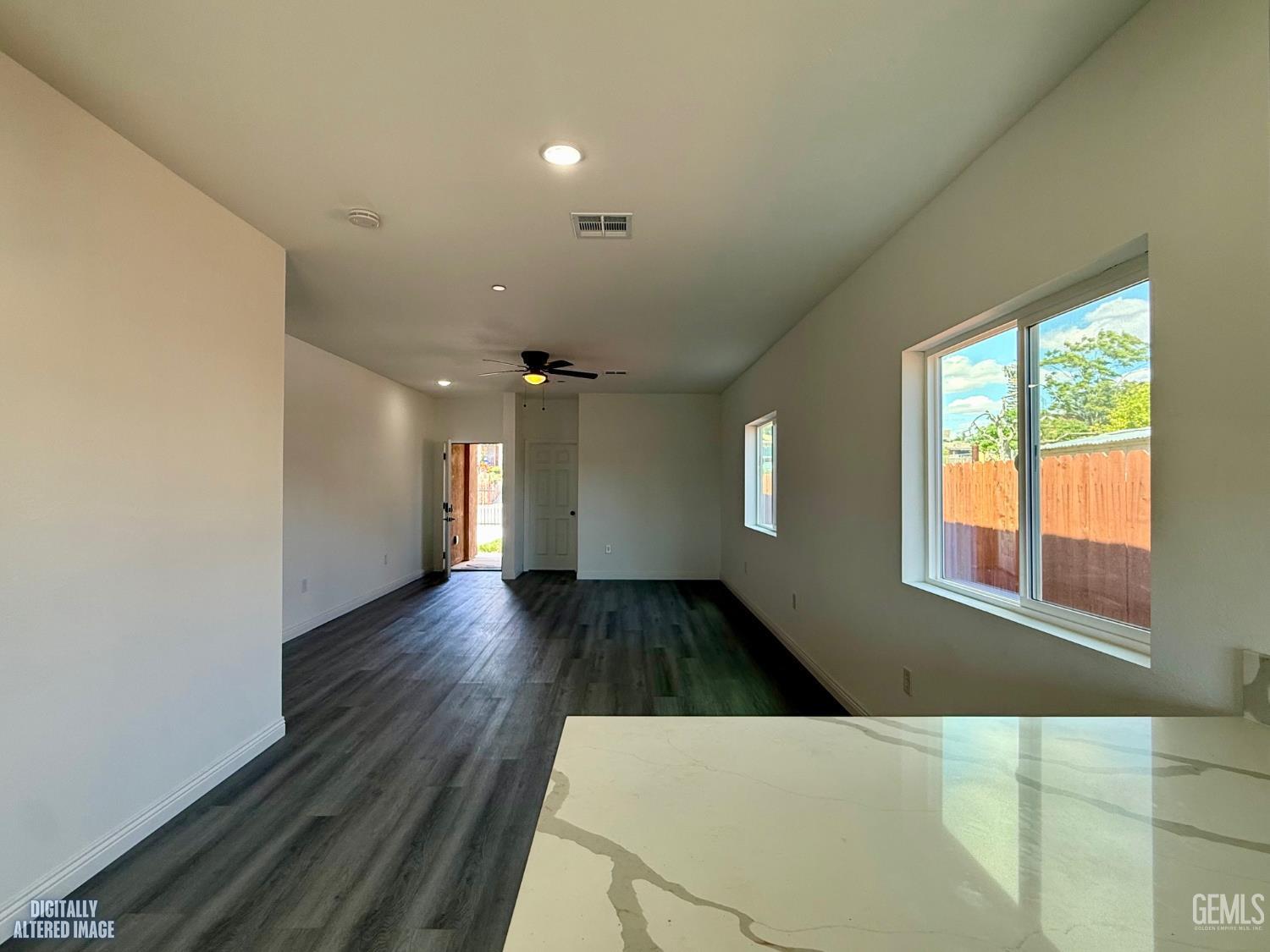 1627 Tejon Street — photo 4