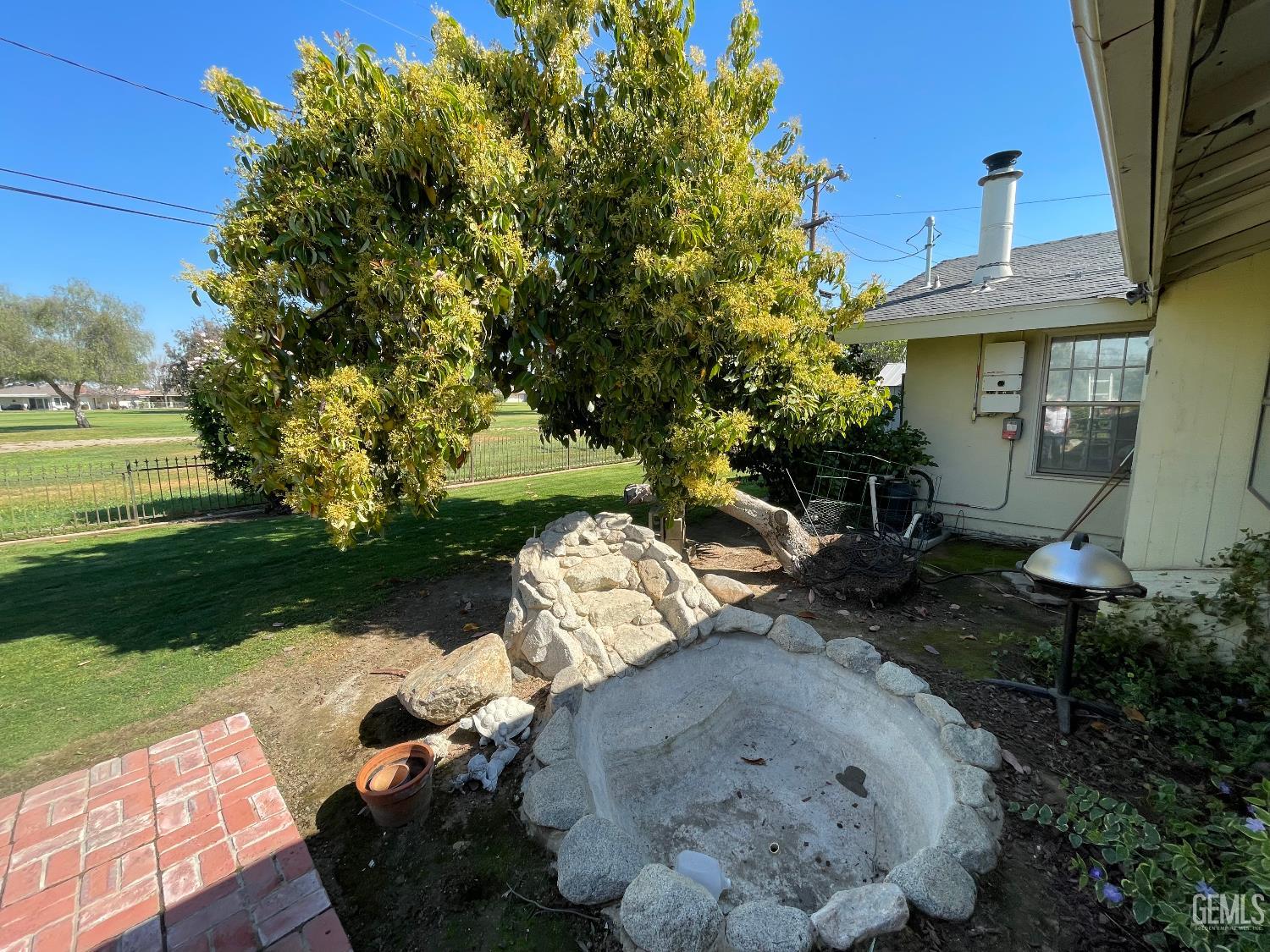 6212 Bel Aire Way — photo 16