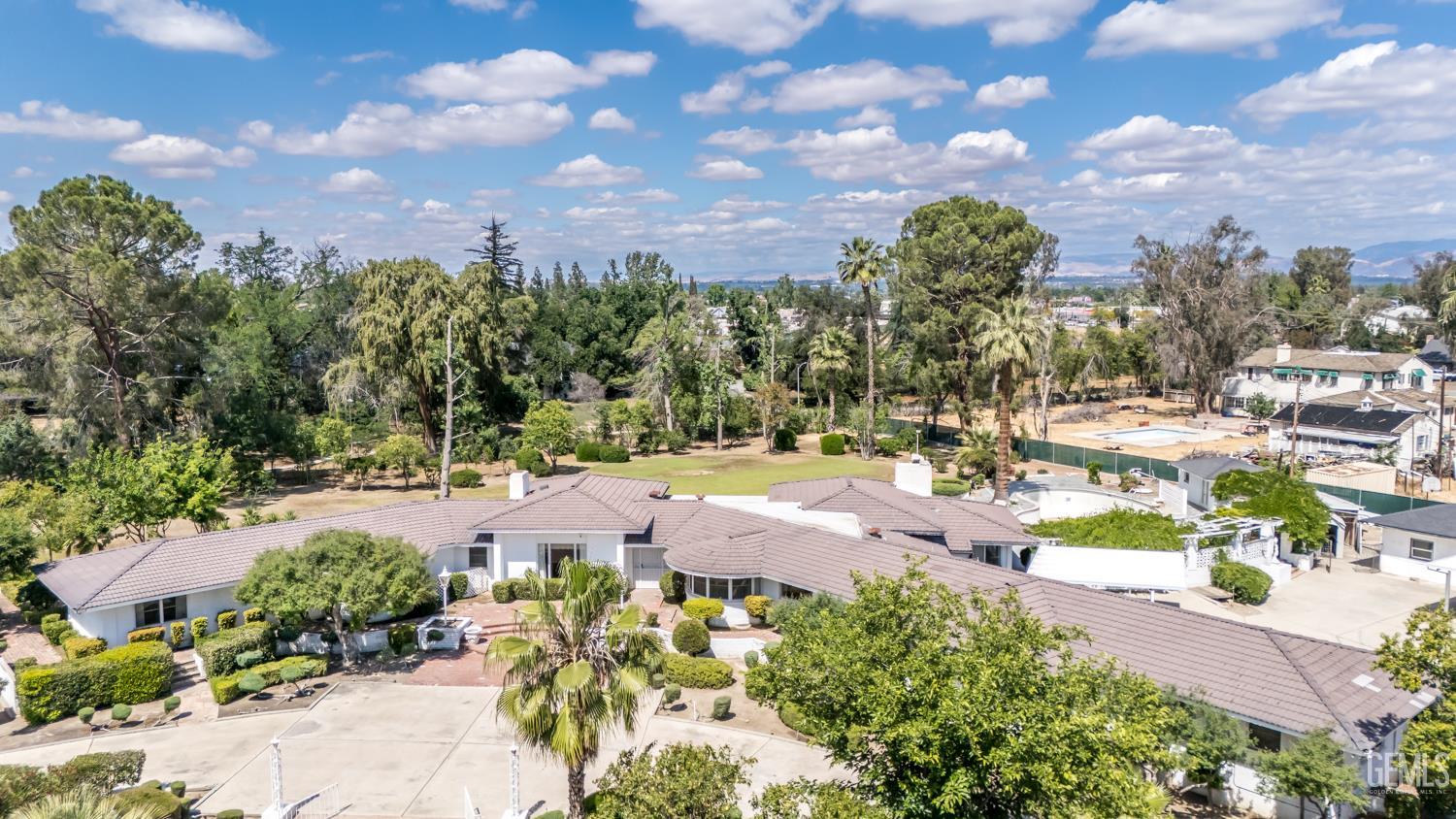 1942 Terrace Way — photo 5