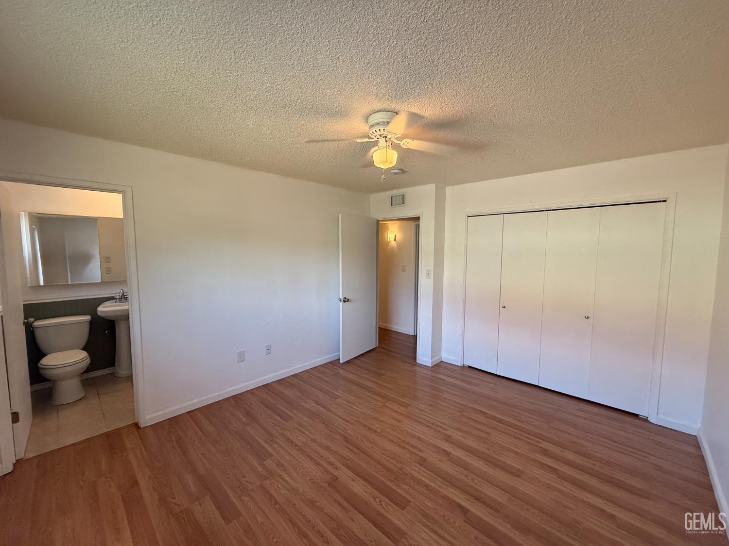 709 Castaic Avenue — photo 6