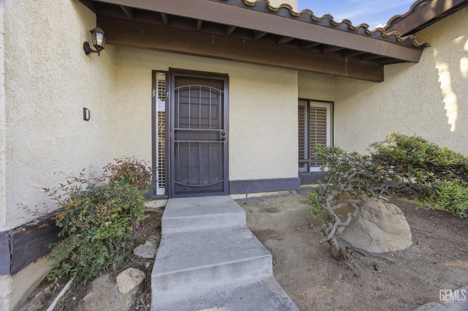 3501 Bernard Street — photo 3