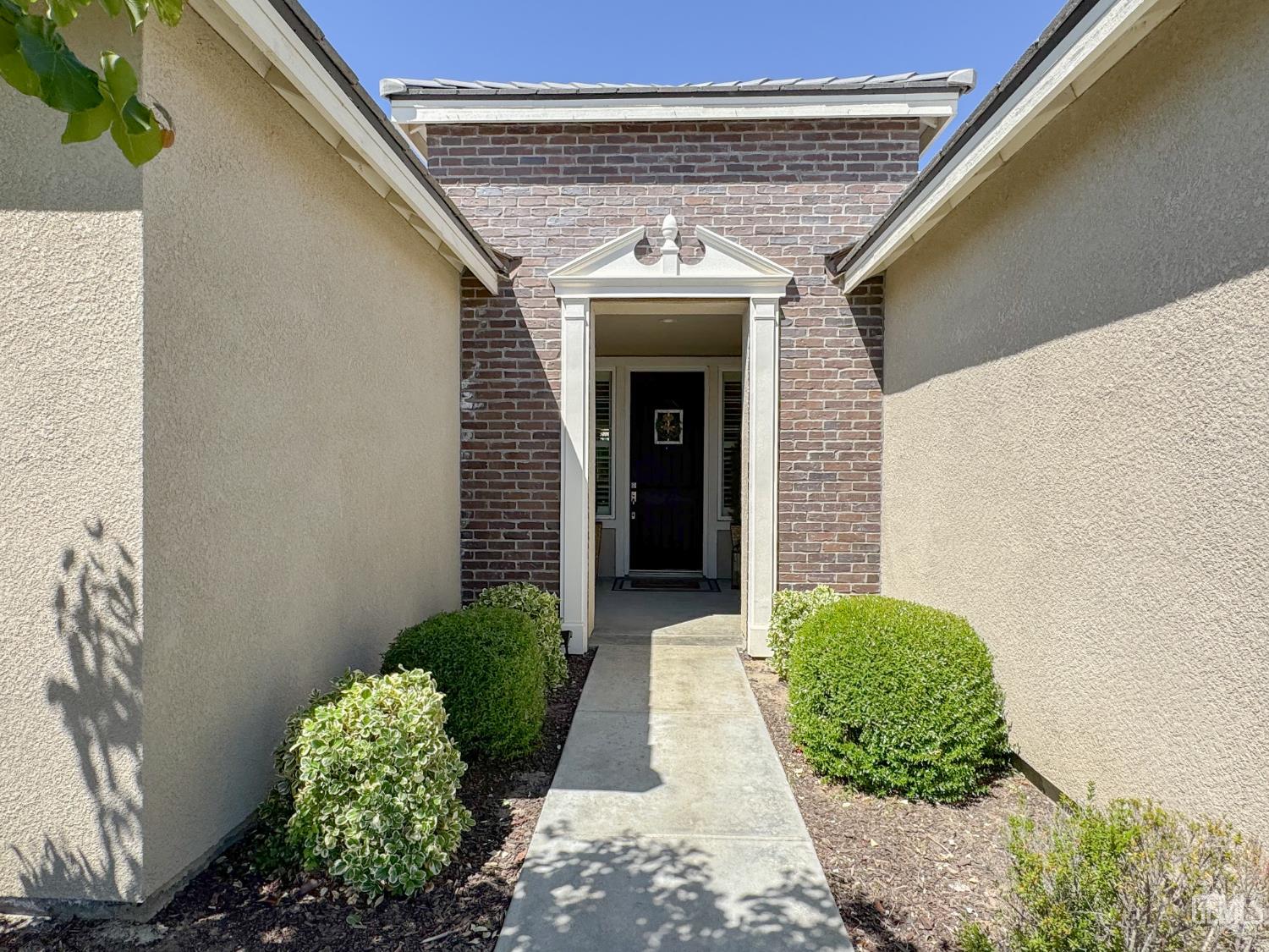 1911 Highgate Greens Drive — photo 4