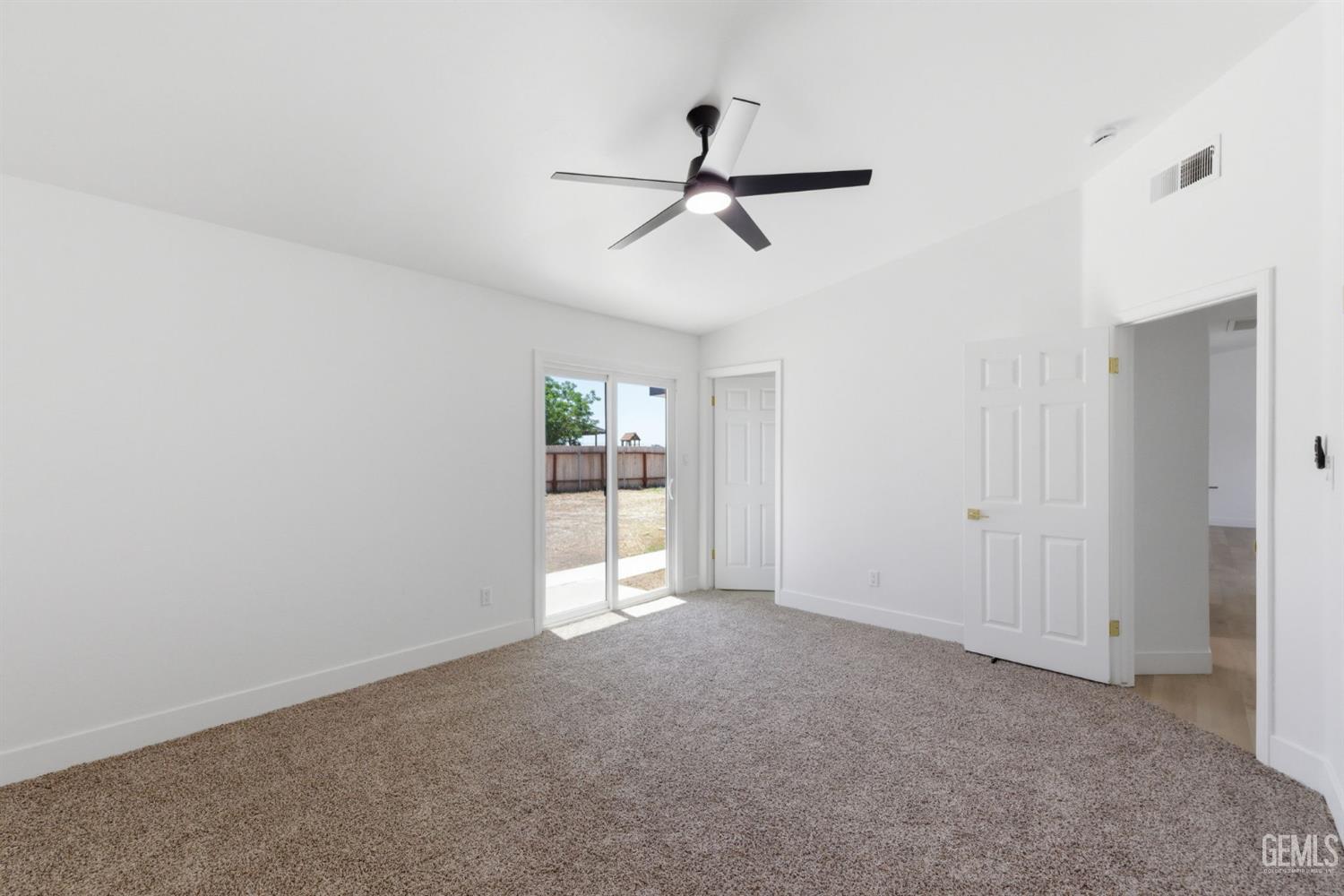 29991 Riverside Street — photo 32