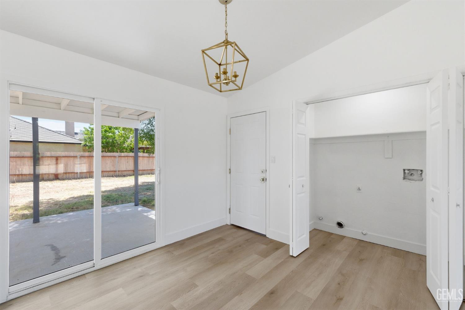 29991 Riverside Street — photo 25