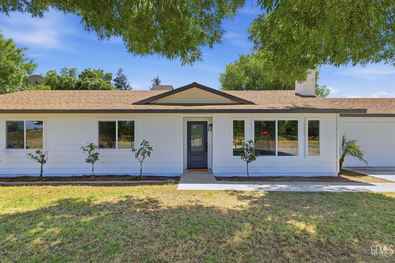 29991 Riverside Street — photo 4