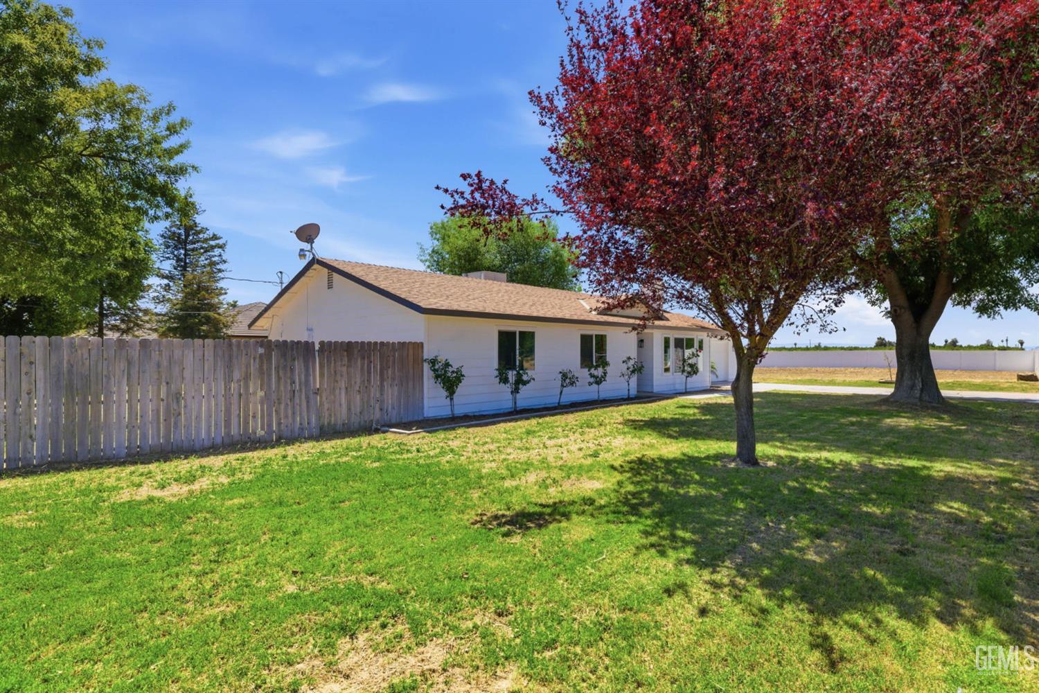 29991 Riverside Street — photo 3