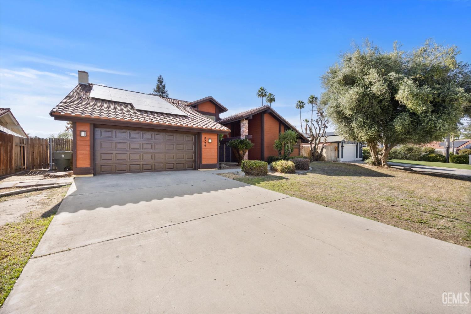 2529 Innisfree Drive — photo 2