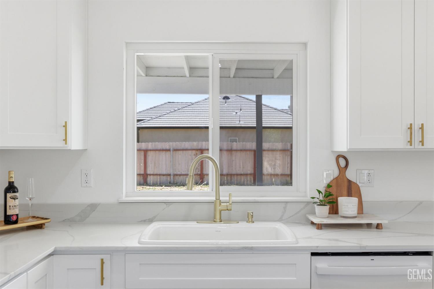 29991 Riverside Street — photo 22