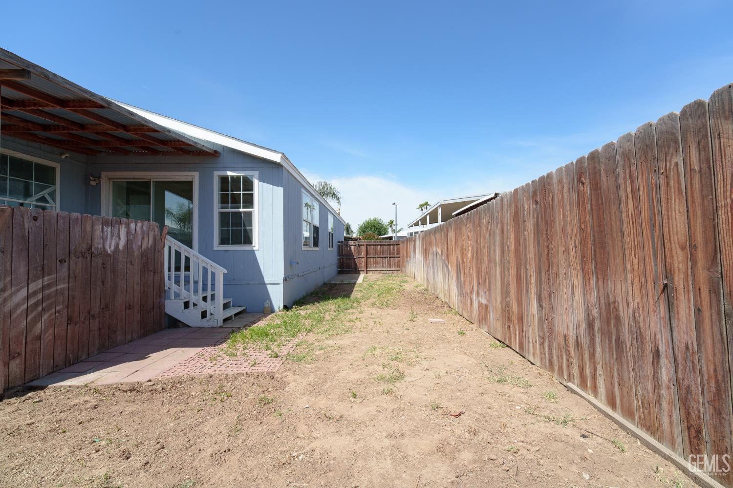 6601 Eucalyptus Drive — photo 20
