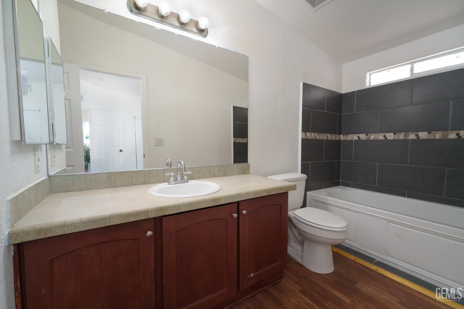 6601 Eucalyptus Drive — photo 15
