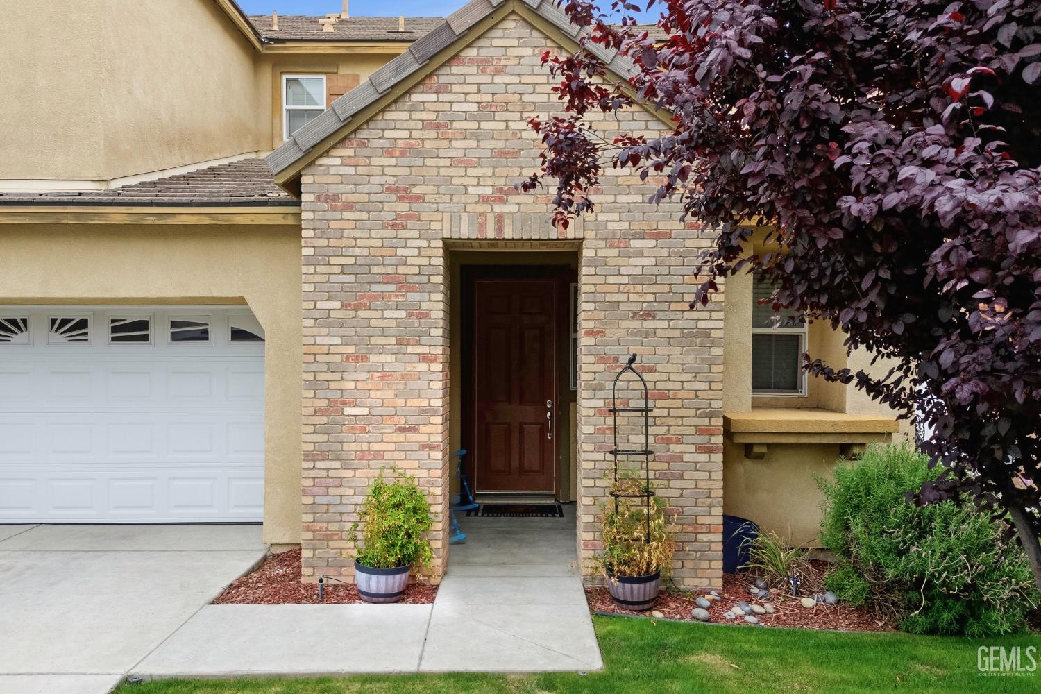 1808 New Riders Street — photo 5